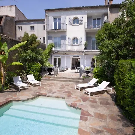 Couette-café 45bb 4*