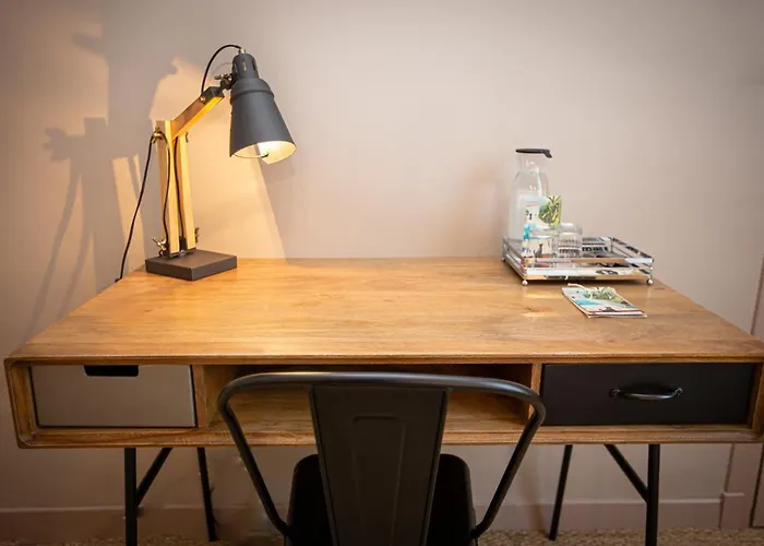 Alojamento de Acomodação e Pequeno-almoço 45bb 4*